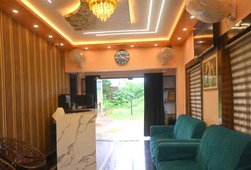Hotel Aradhya Lobby Reception